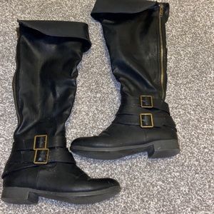 Black knee high boots